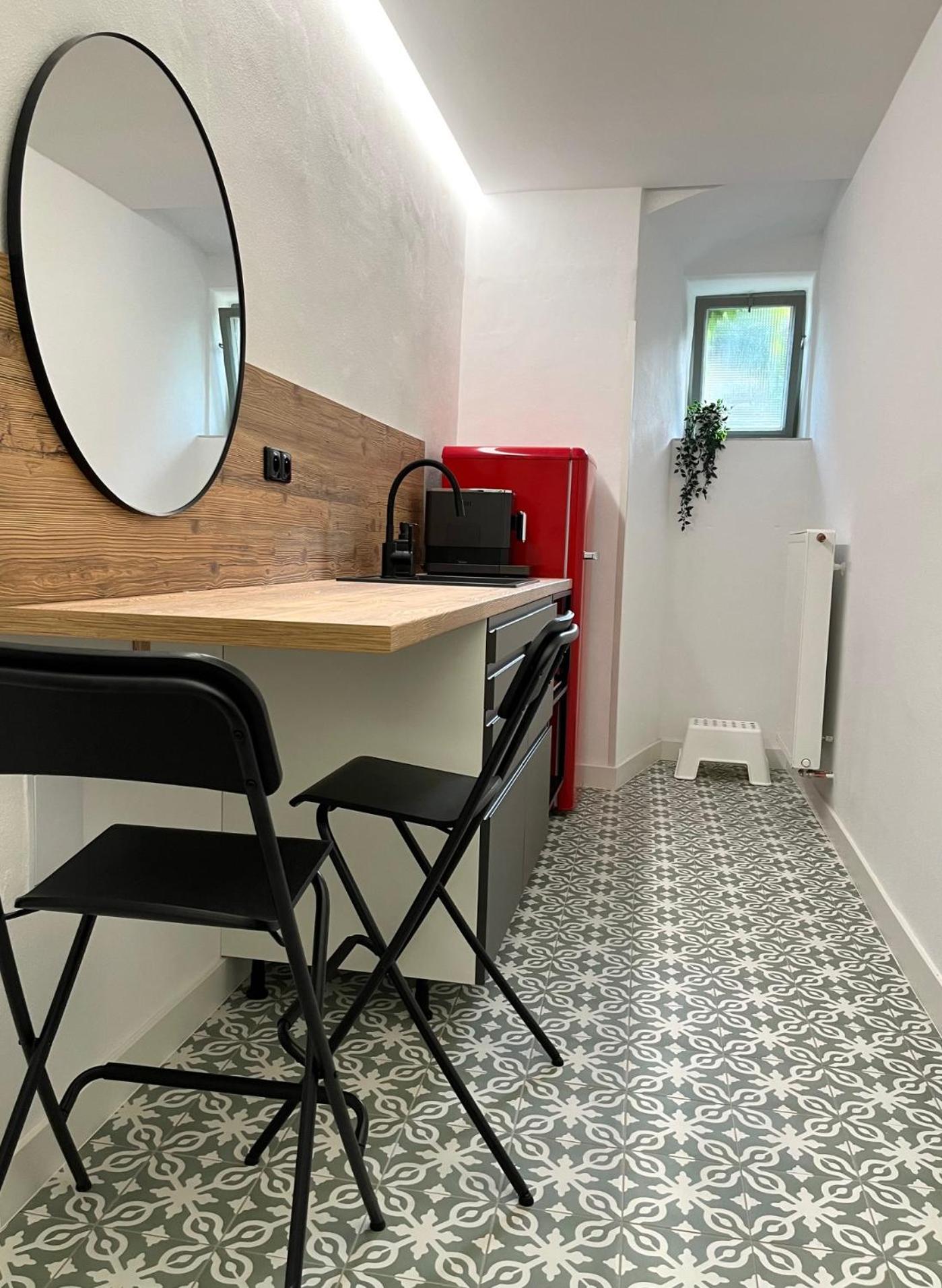 Palac Daun - Studio Apartments Znojmo Dış mekan fotoğraf